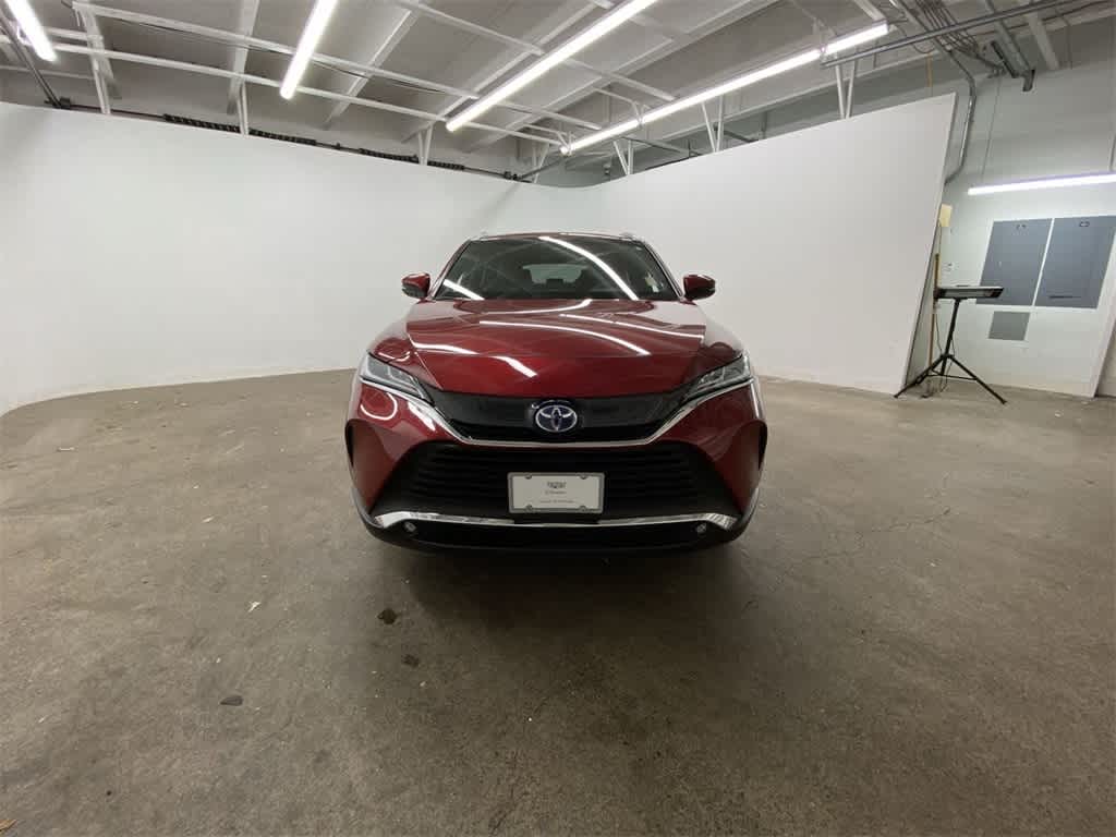 Thumbnail: 2023 Toyota Venza - 9