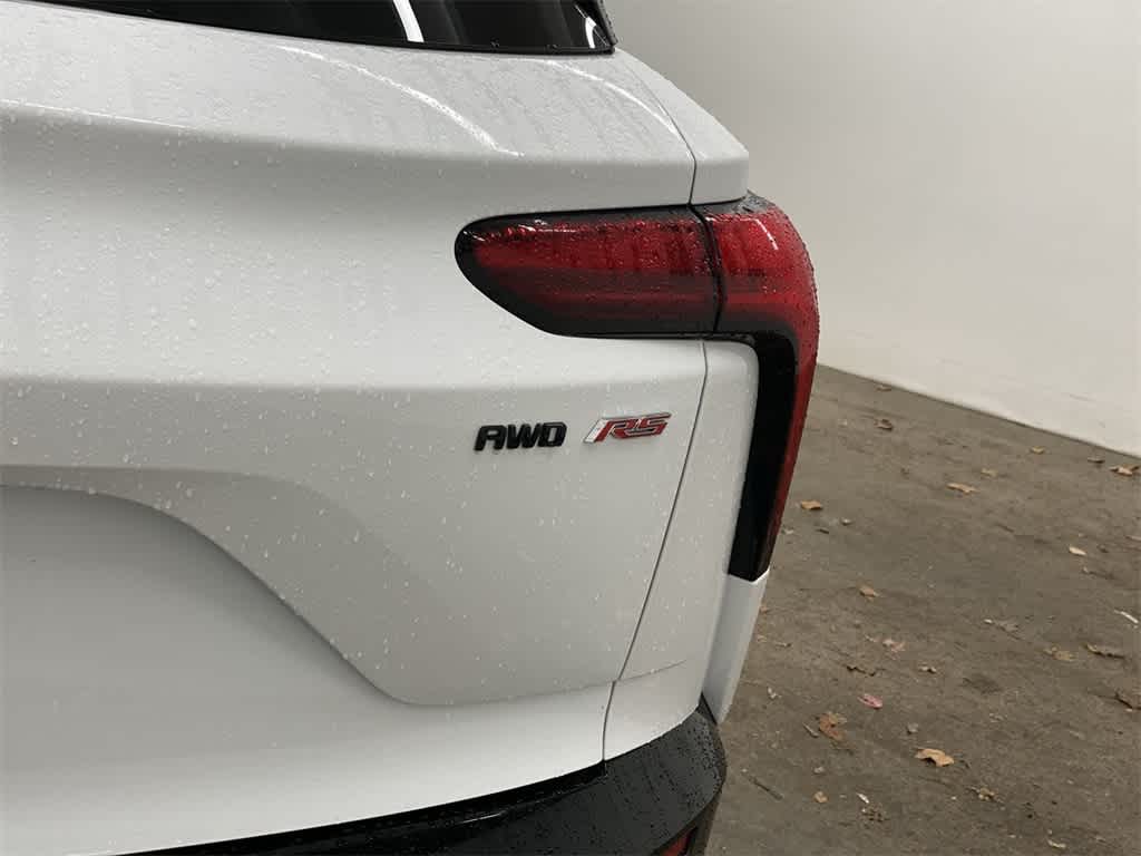 Thumbnail: 2024 Chevrolet Blazer EV - 11