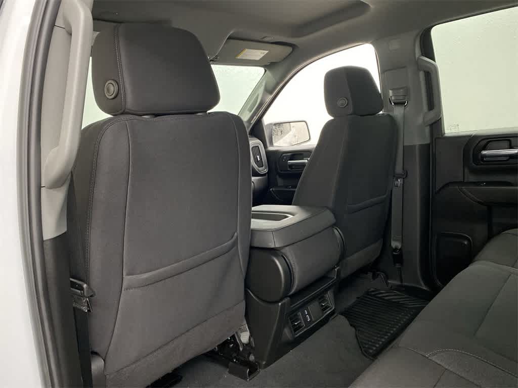 Thumbnail: 2025 Chevrolet Silverado 1500 - 15