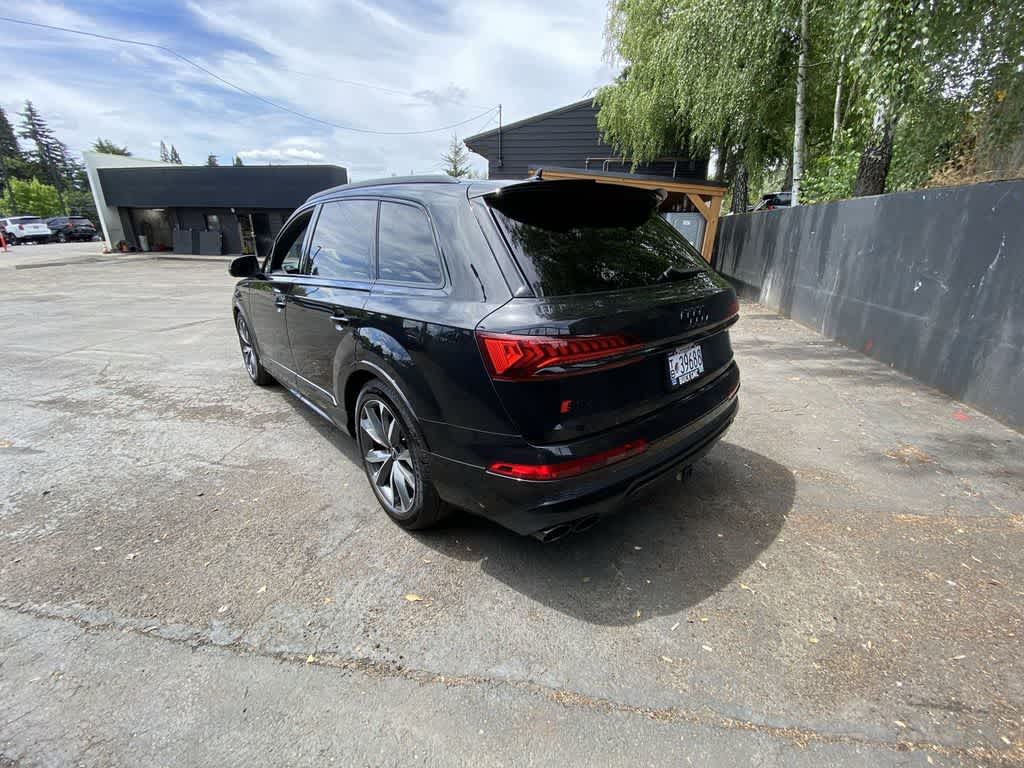 Thumbnail: 2023 Audi SQ7 - 4