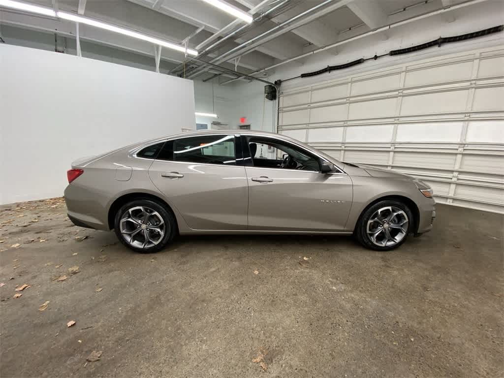 Thumbnail: 2023 Chevrolet Malibu - 7