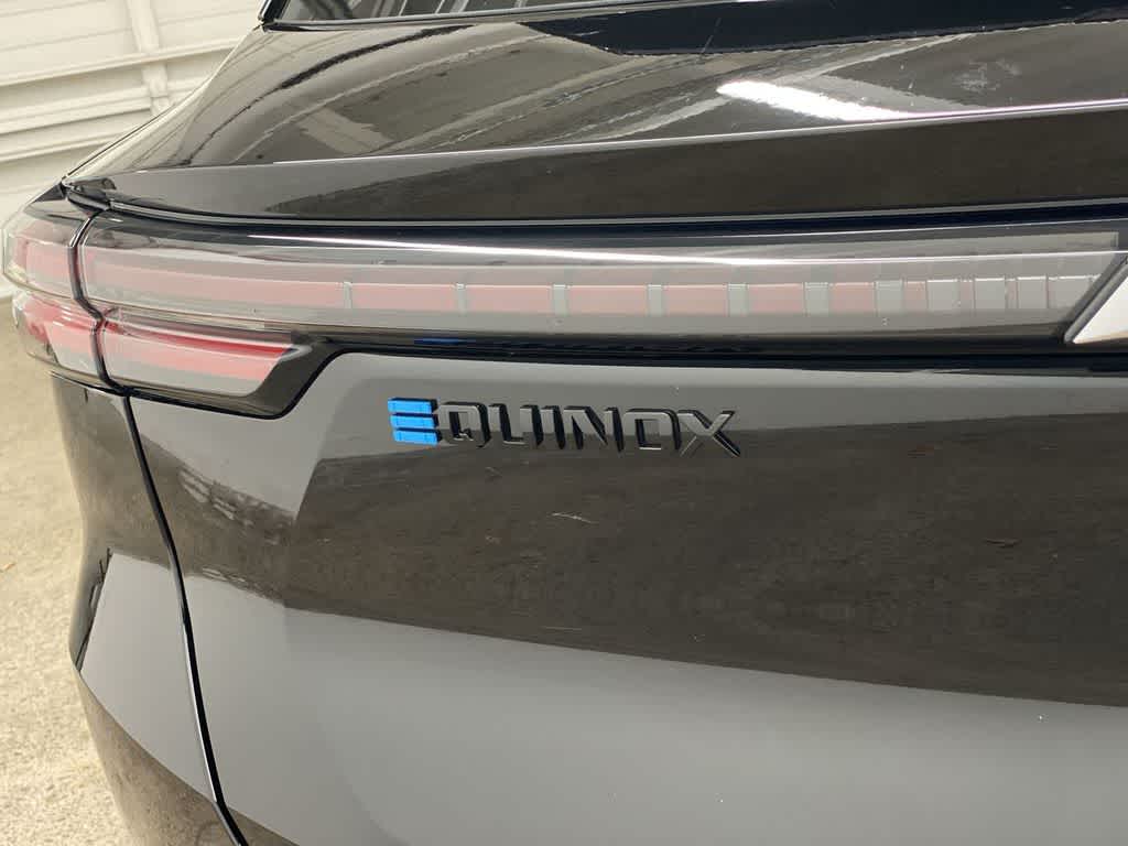 Thumbnail: 2024 Chevrolet Equinox - 10