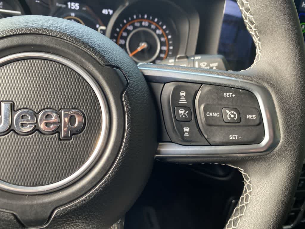 Thumbnail: 2025 Jeep Wrangler - 21