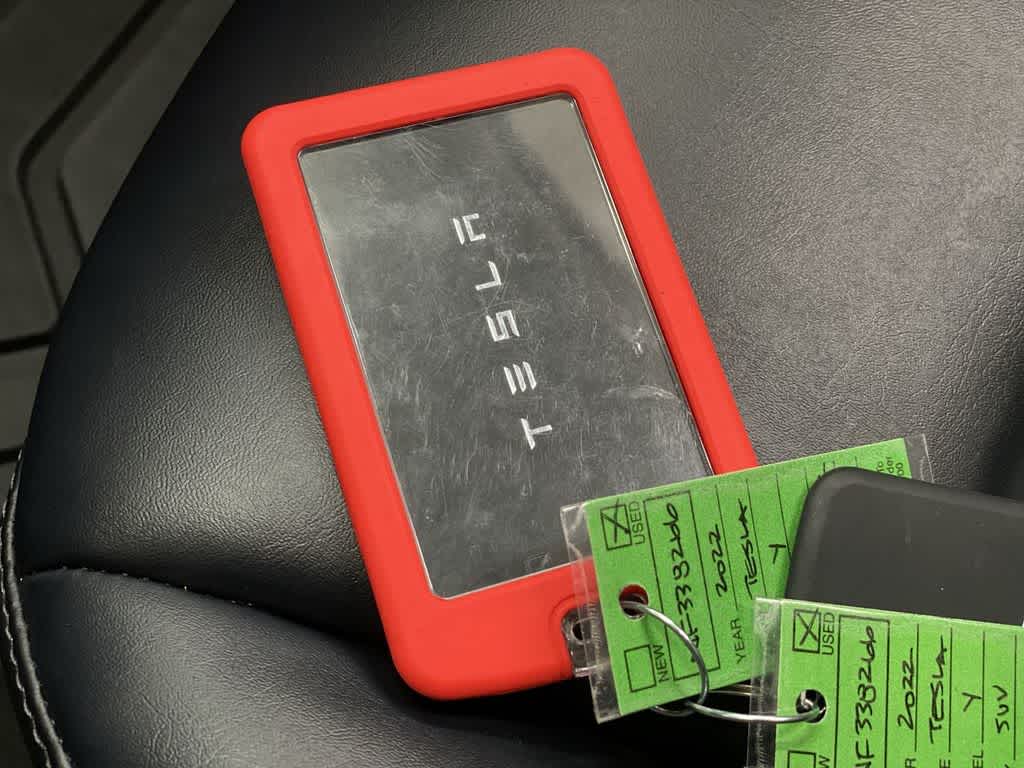 Thumbnail: 2022 Tesla Model Y - 26