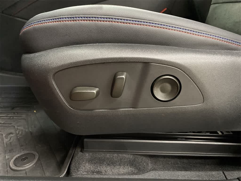 Thumbnail: 2024 Chevrolet Blazer EV - 16