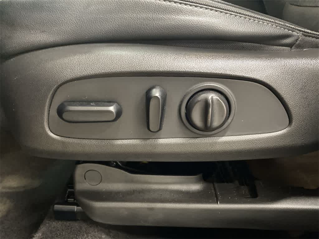 Thumbnail: 2022 Buick Encore GX - 15