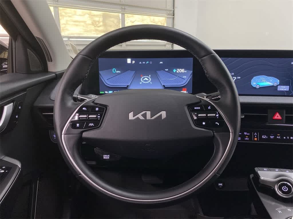 Thumbnail: 2023 Kia EV6 - 20