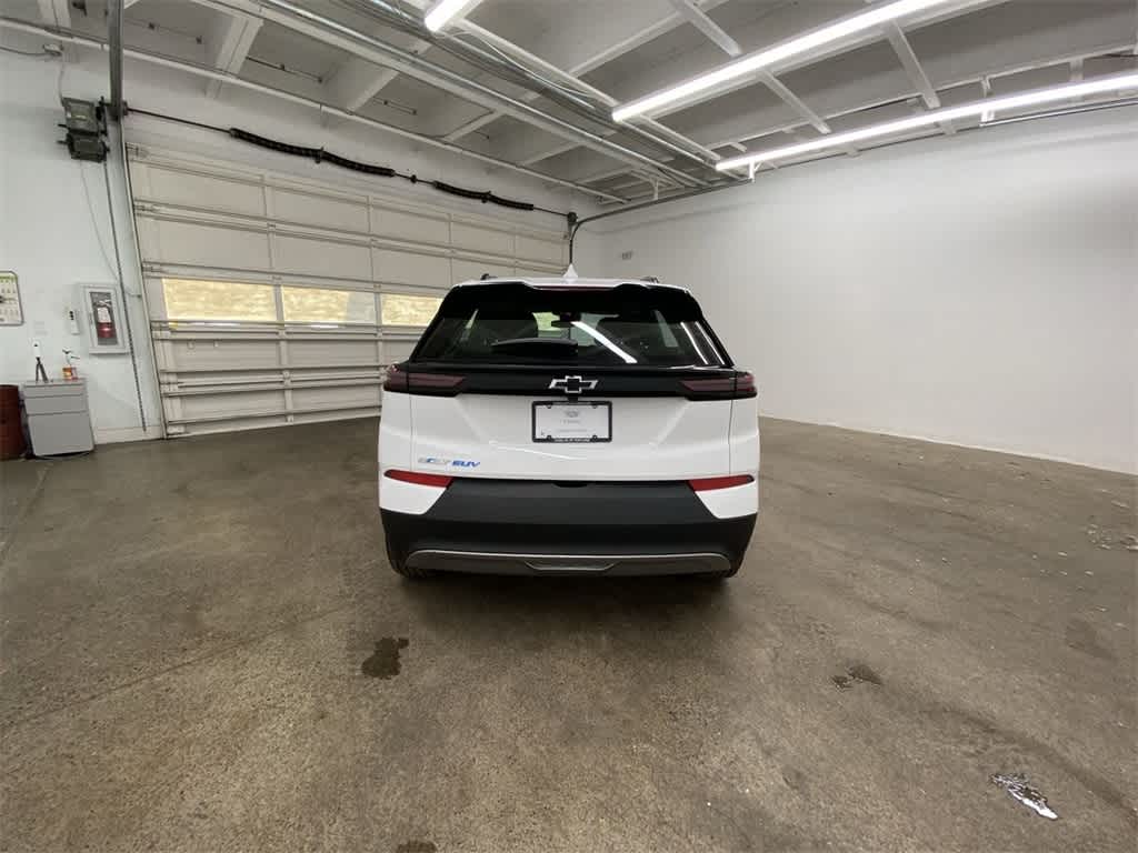 Thumbnail: 2023 Chevrolet Bolt EUV - 5