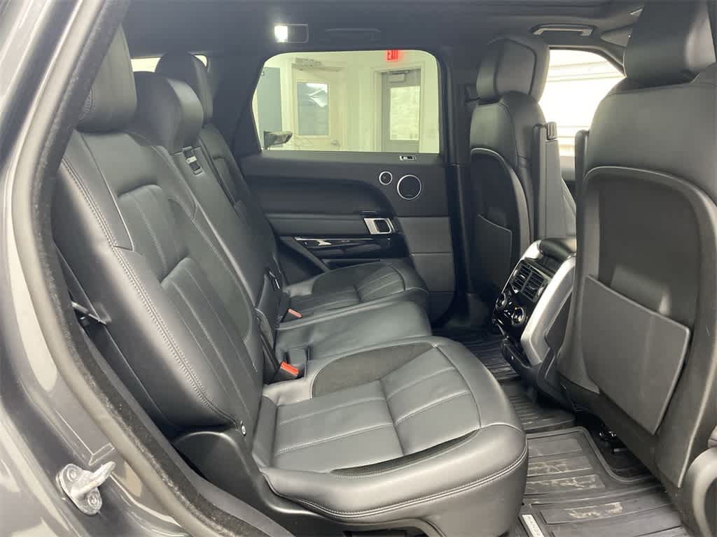 Thumbnail: 2022 Land Rover Range Rover Sport - 18