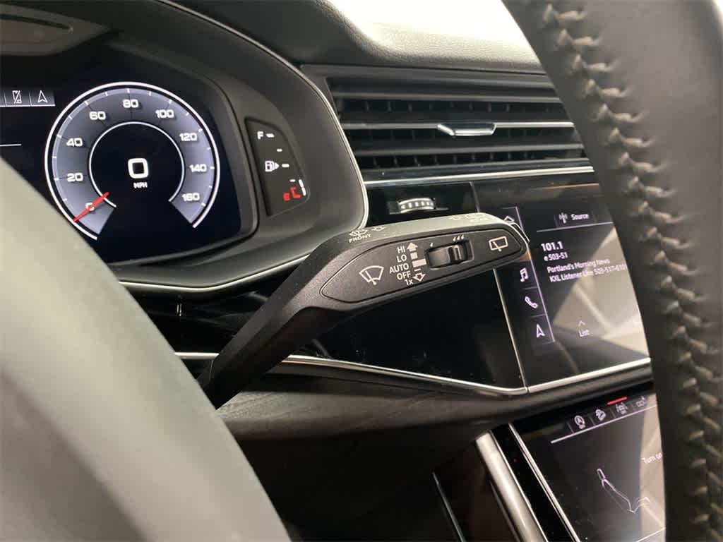 Thumbnail: 2019 Audi Q8 - 23