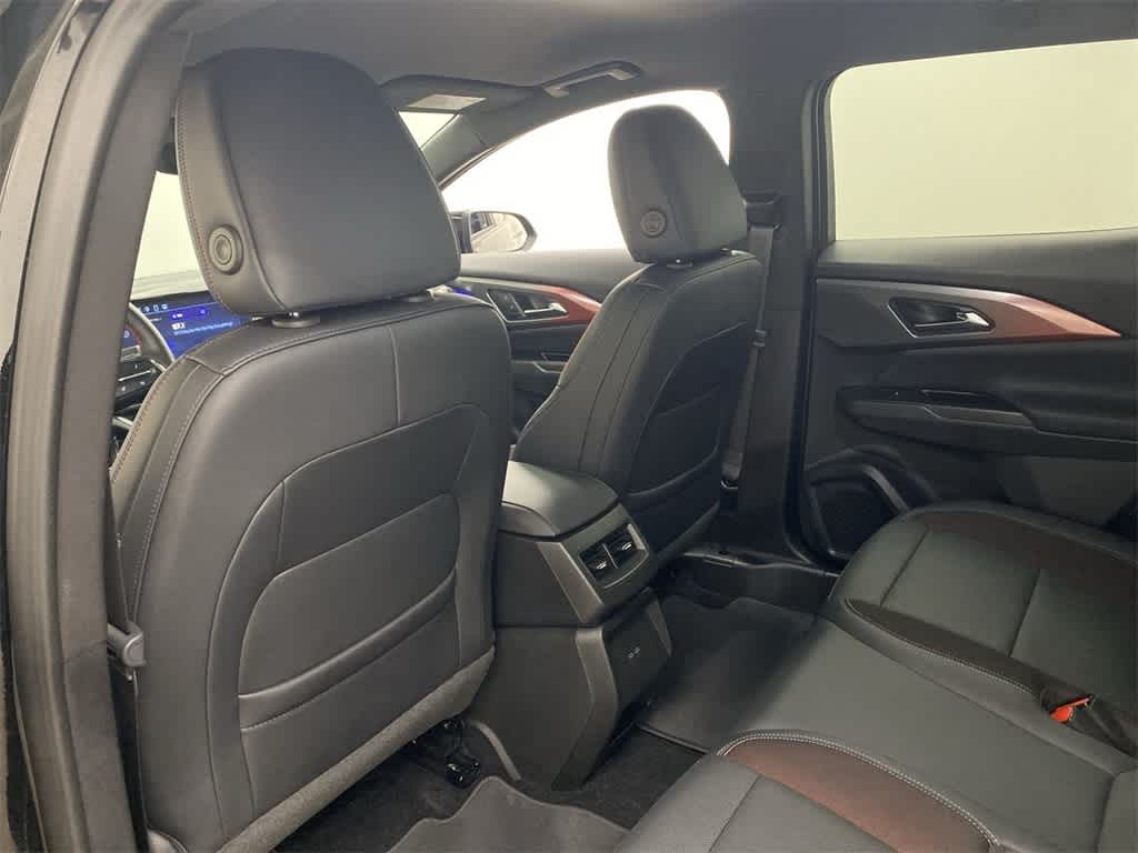 Thumbnail: 2024 Chevrolet Equinox - 16