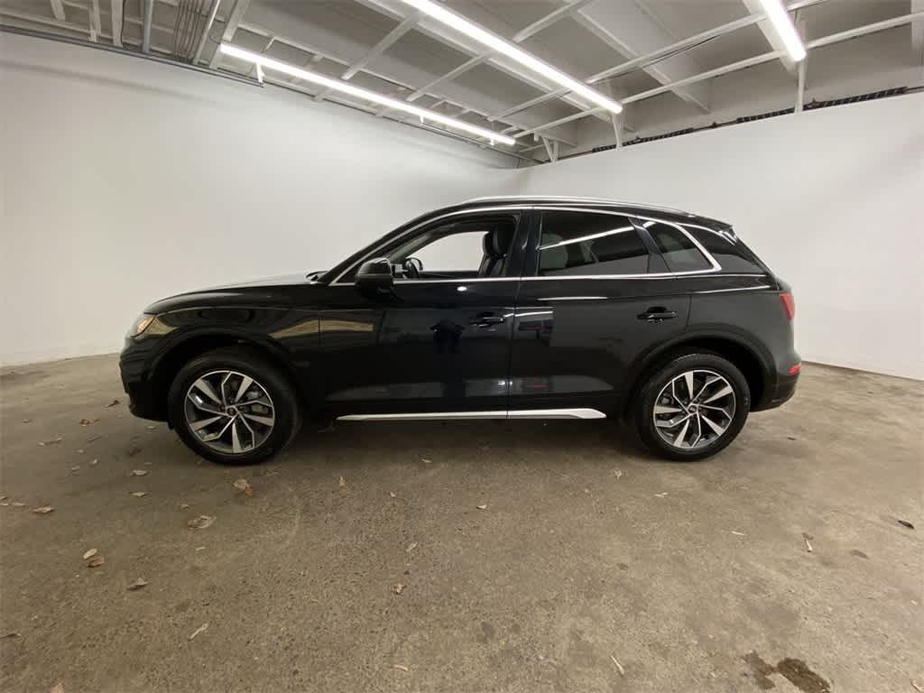 Thumbnail: 2021 Audi Q5 - 3