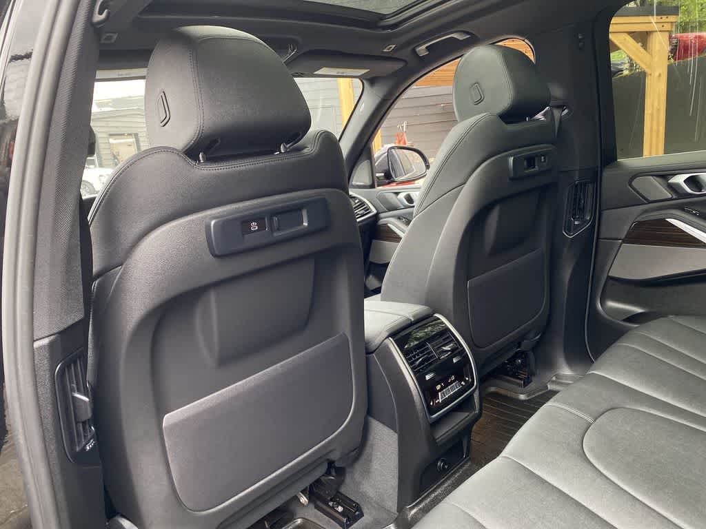 Thumbnail: 2021 BMW X5 - 16