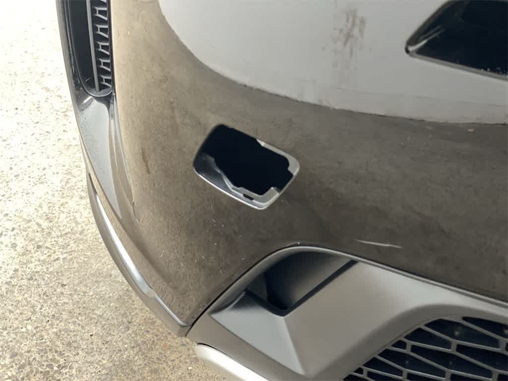 Thumbnail: 2020 Land Rover Discovery Sport - 34