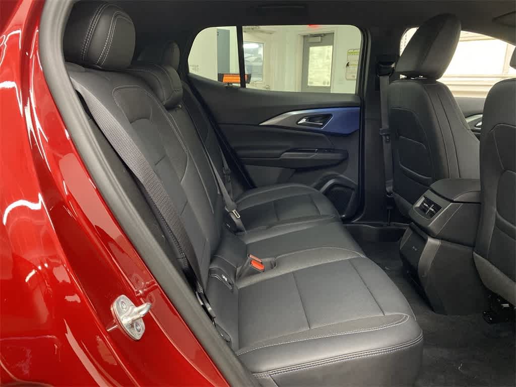 Thumbnail: 2025 Chevrolet Equinox - 17