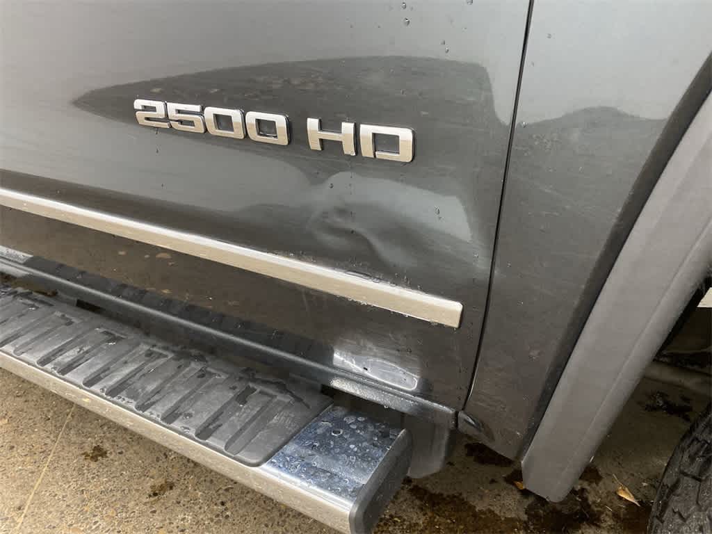 Thumbnail: 2019 GMC Sierra 2500 - 33