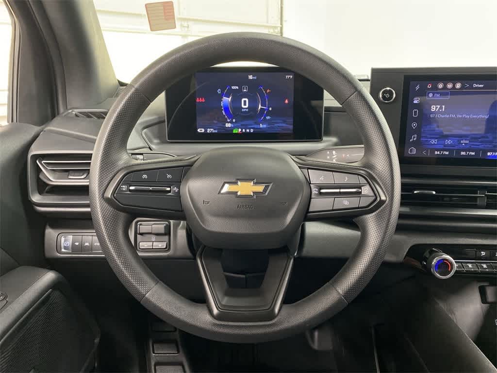 Thumbnail: 2024 Chevrolet Silverado EV - 20