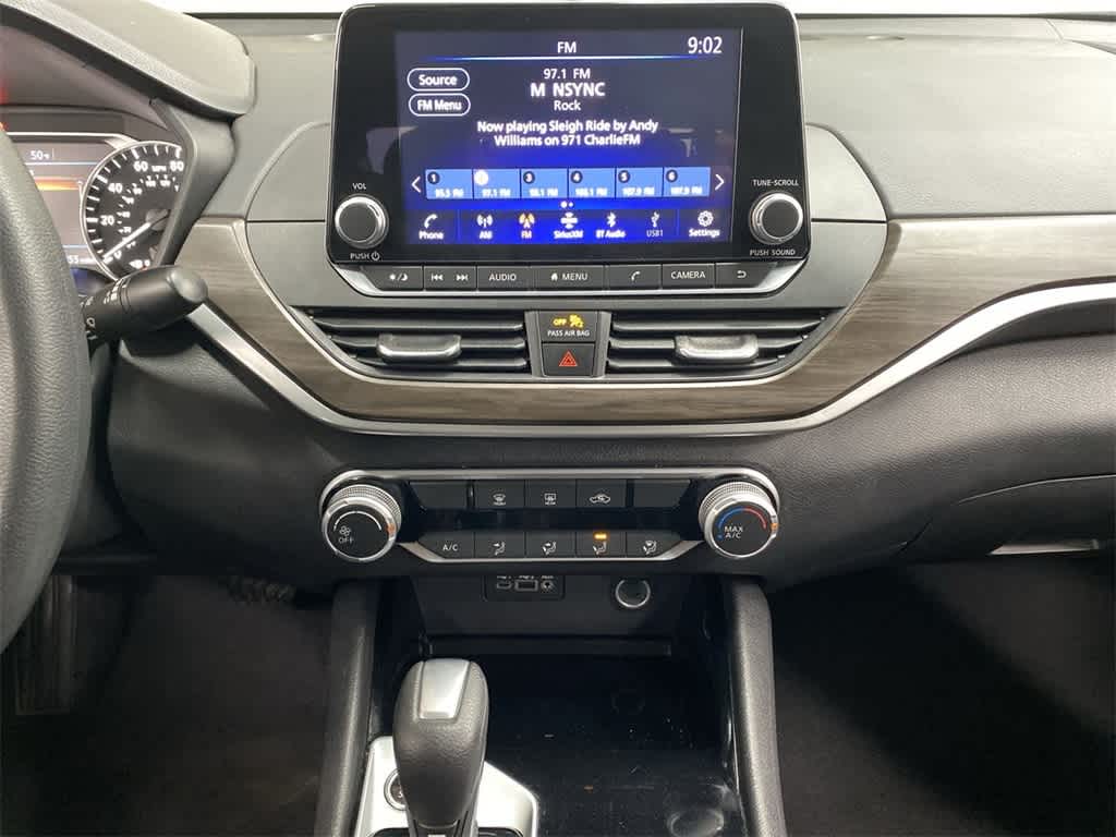 Thumbnail: 2024 Nissan Altima - 25