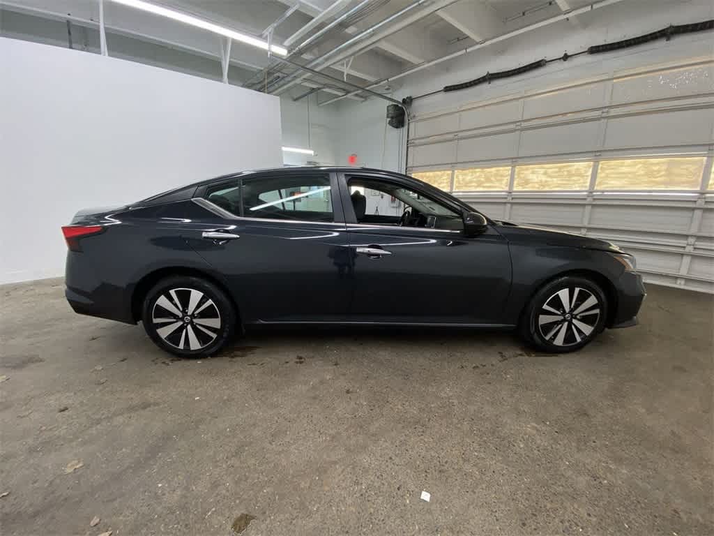2022 Nissan Altima SV 7