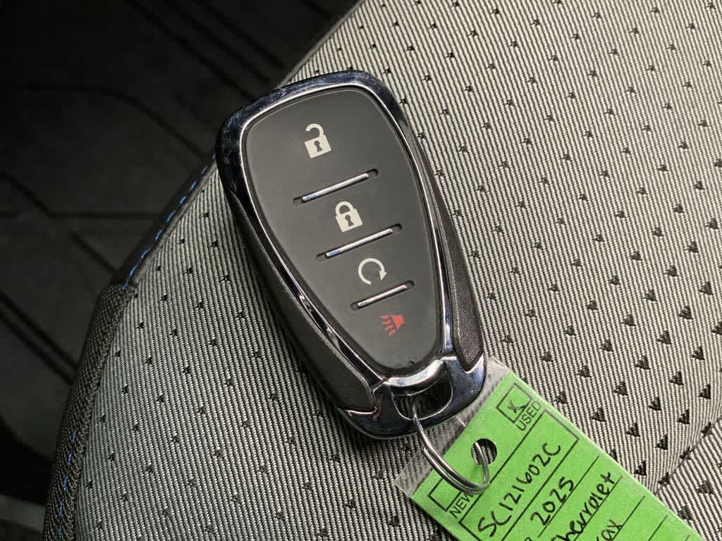 Thumbnail: 2025 Chevrolet Trax - 31