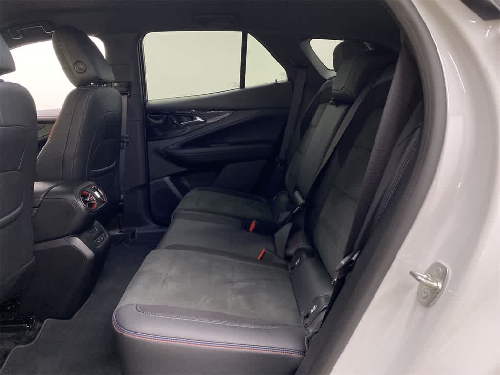 Thumbnail: 2024 Chevrolet Blazer EV - 18