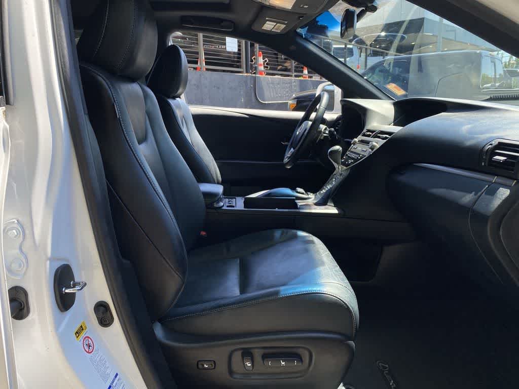 Thumbnail: 2015 Lexus RX - 18