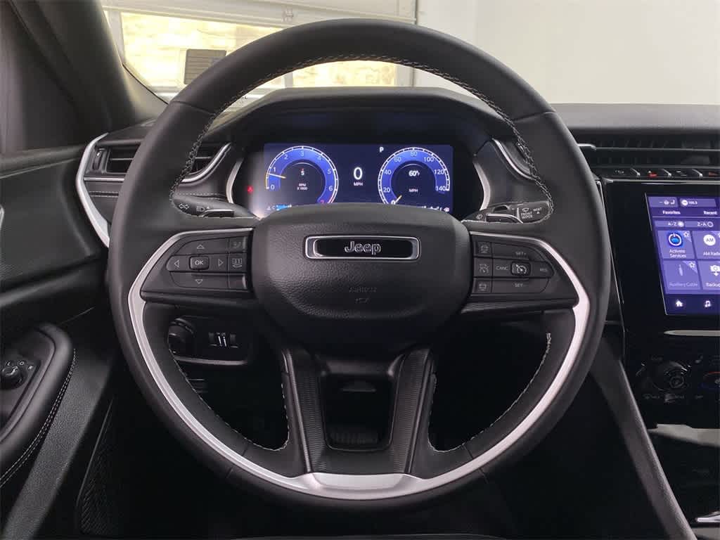 Thumbnail: 2024 Jeep Grand Cherokee - 19