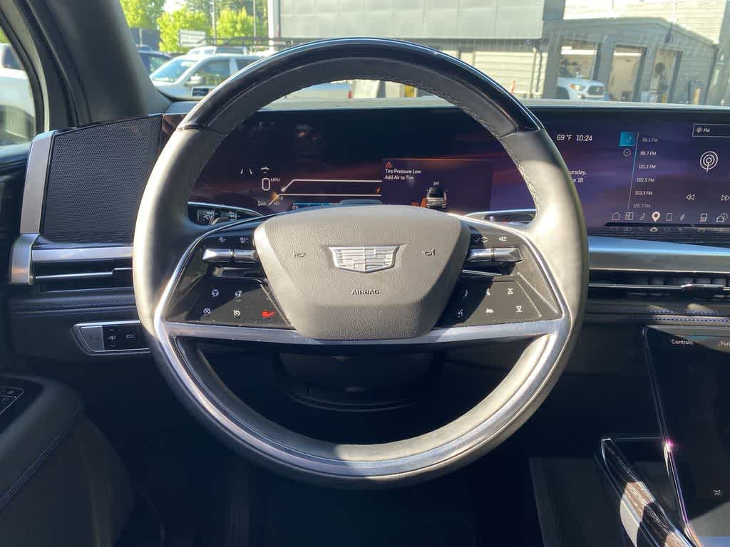 Thumbnail: 2025 Cadillac Escalade IQ - 20