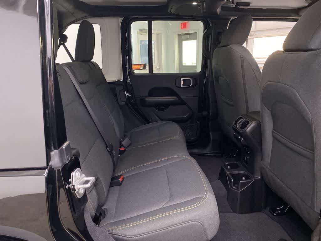 Thumbnail: 2025 Jeep Wrangler - 17