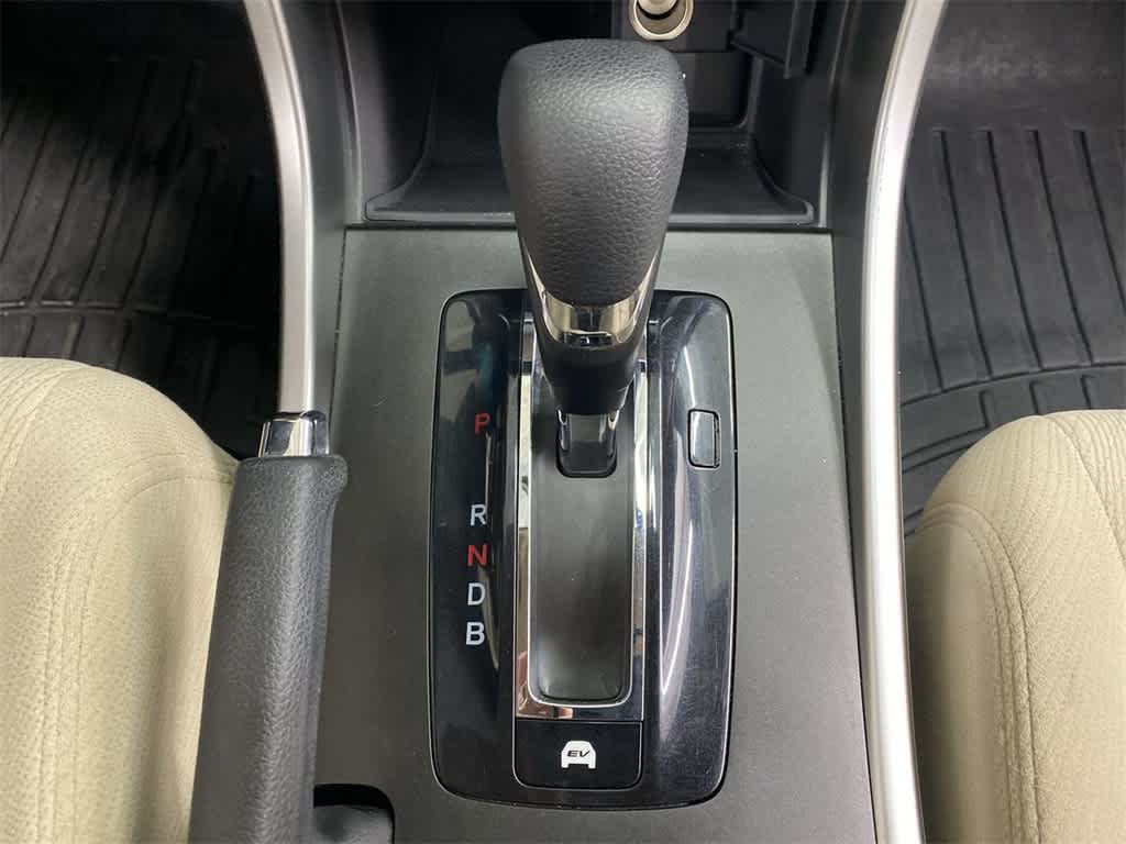Thumbnail: 2015 Honda Accord - 28