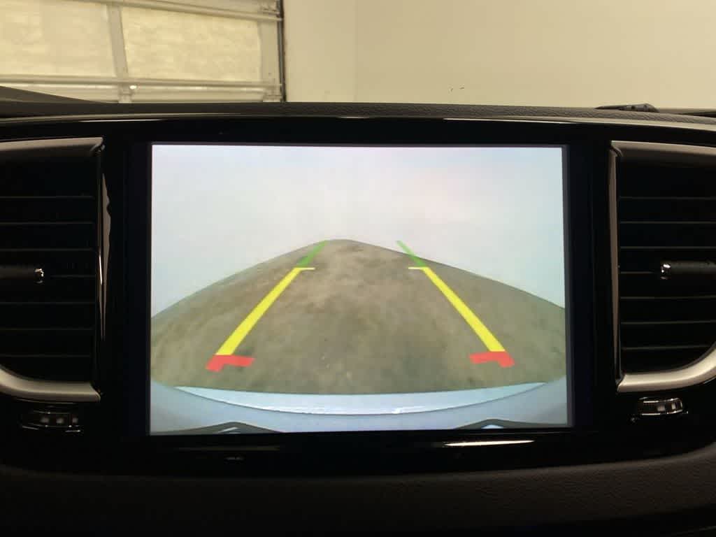 Thumbnail: 2024 Chrysler Pacifica - 25