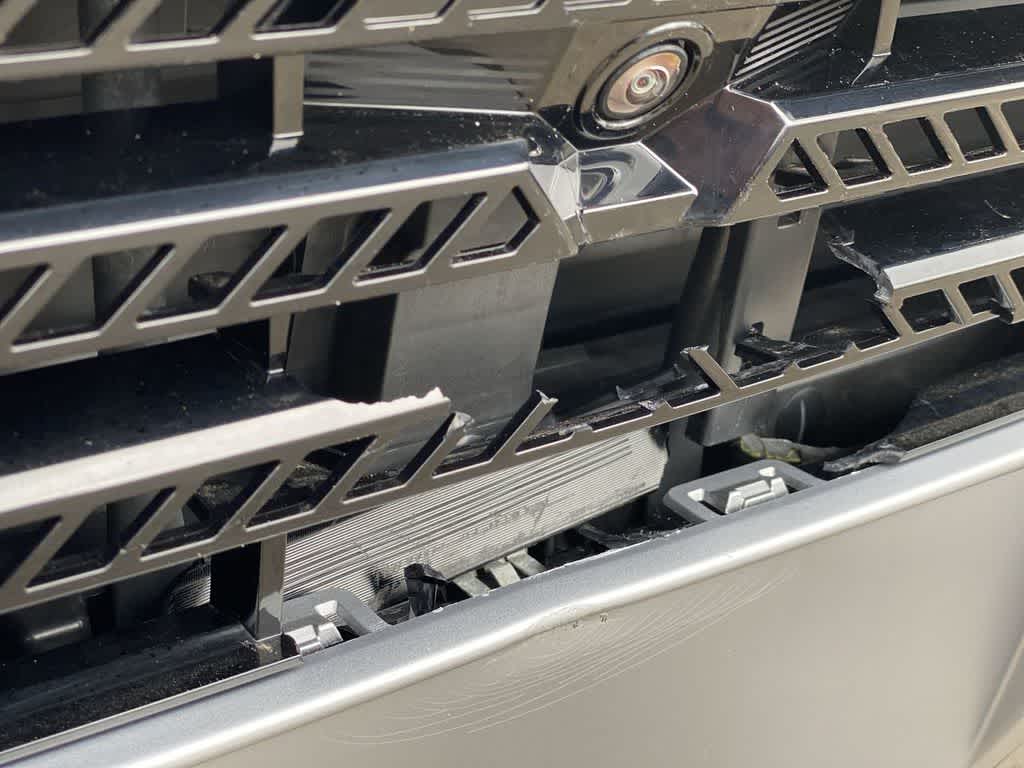 Thumbnail: 2025 GMC Hummer EV - 30