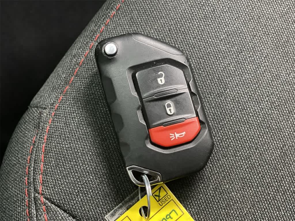 Thumbnail: 2024 Jeep Wrangler - 29