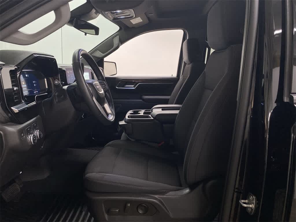 Thumbnail: 2023 GMC Sierra 1500 - 12