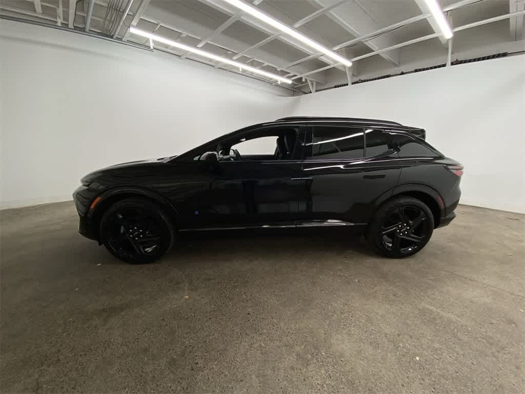 Used 2024 Chevrolet Equinox EV RS w/0RP SUV