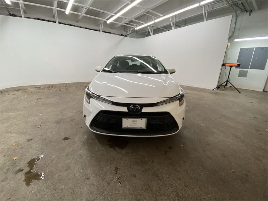 Thumbnail: 2024 Toyota Corolla - 9