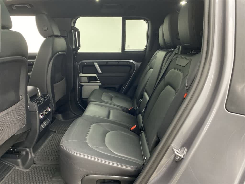 Thumbnail: 2023 Land Rover Defender - 17