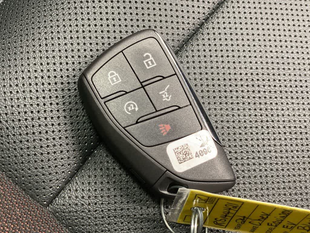 Thumbnail: 2024 Chevrolet Equinox - 28