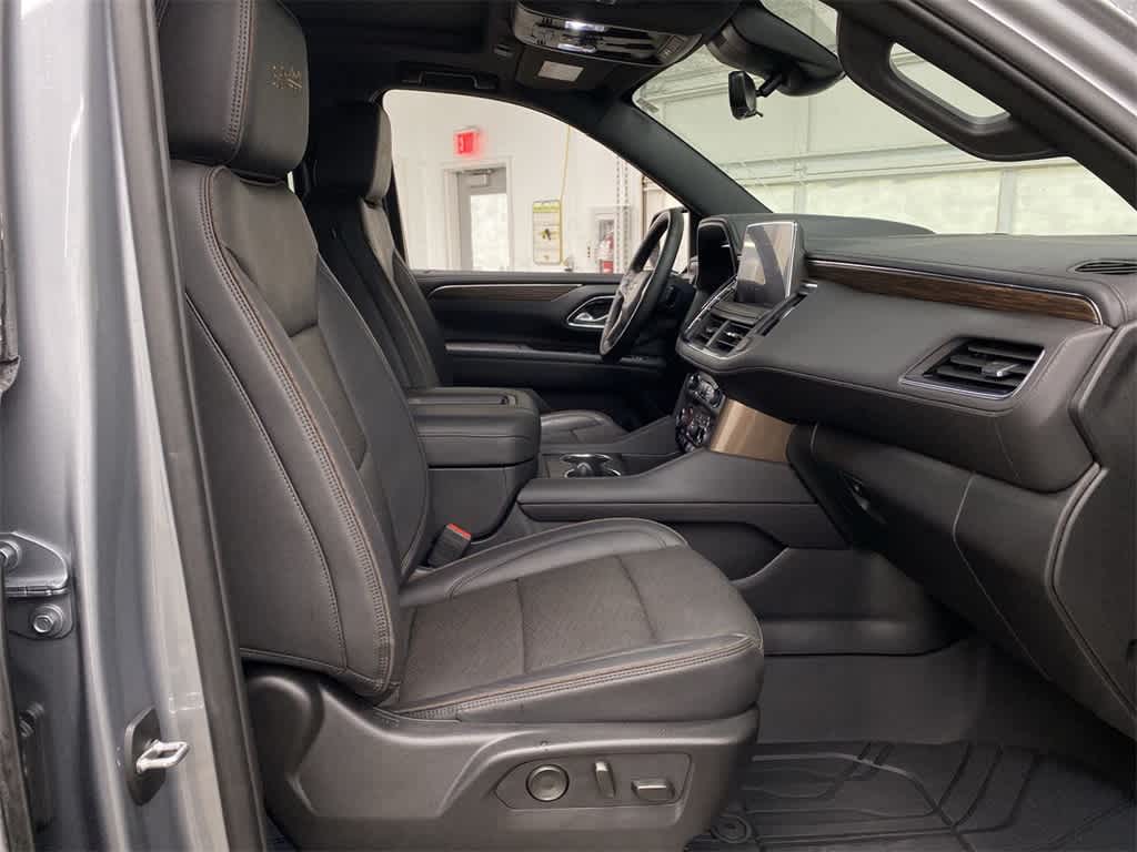 Thumbnail: 2024 Chevrolet Tahoe - 19