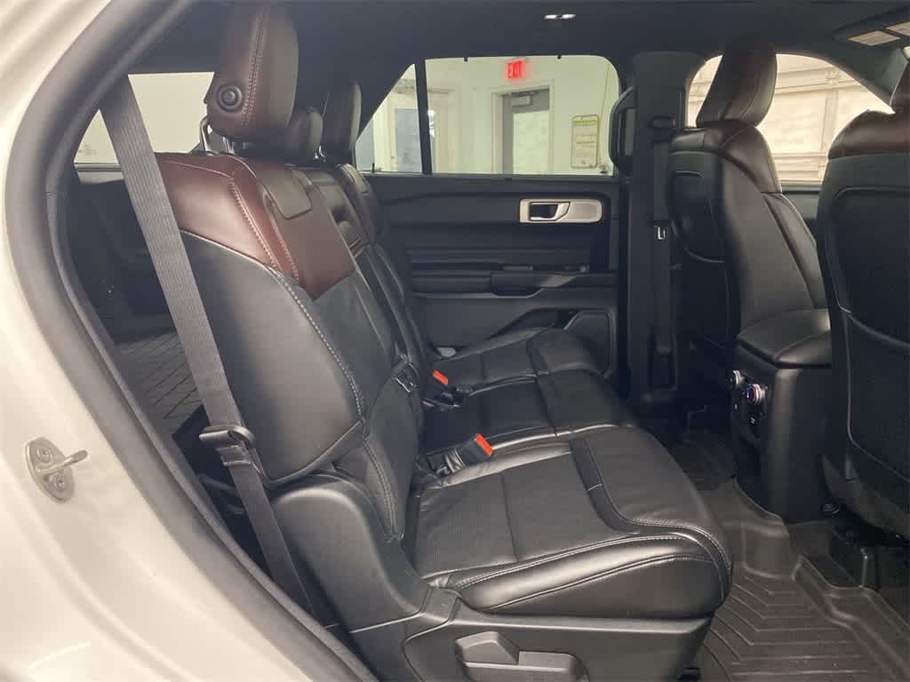 Thumbnail: 2020 Ford Explorer - 18