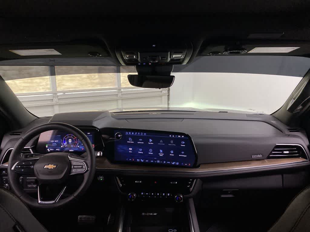 Thumbnail: 2025 Chevrolet Tahoe - 13