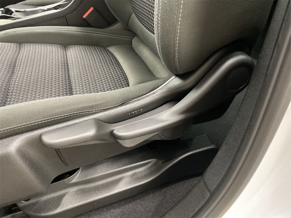 Thumbnail: 2023 Chevrolet Bolt EUV - 15