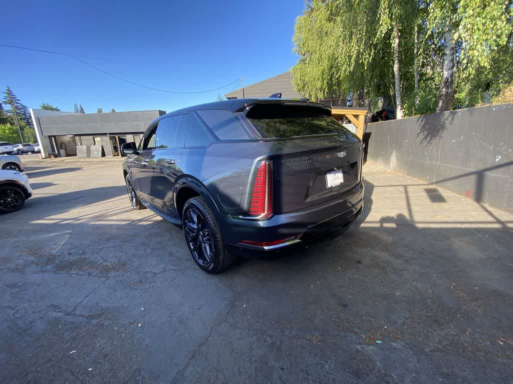 Thumbnail: 2025 Cadillac Escalade IQ - 4