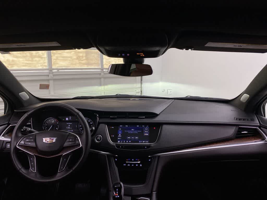 Thumbnail: 2022 Cadillac XT5 - 14