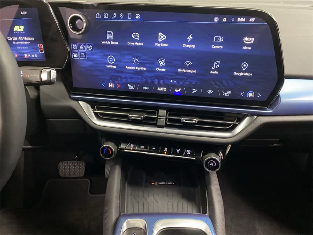 Thumbnail: 2025 Chevrolet Equinox - 23