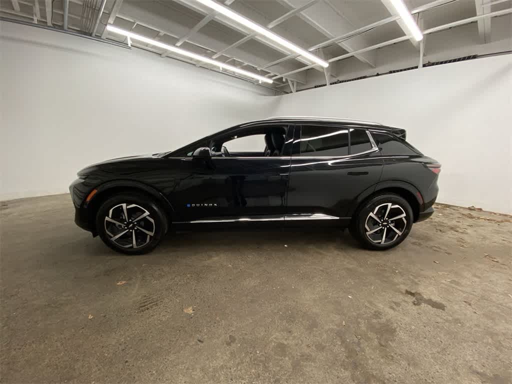 Thumbnail: 2025 Chevrolet Equinox - 3