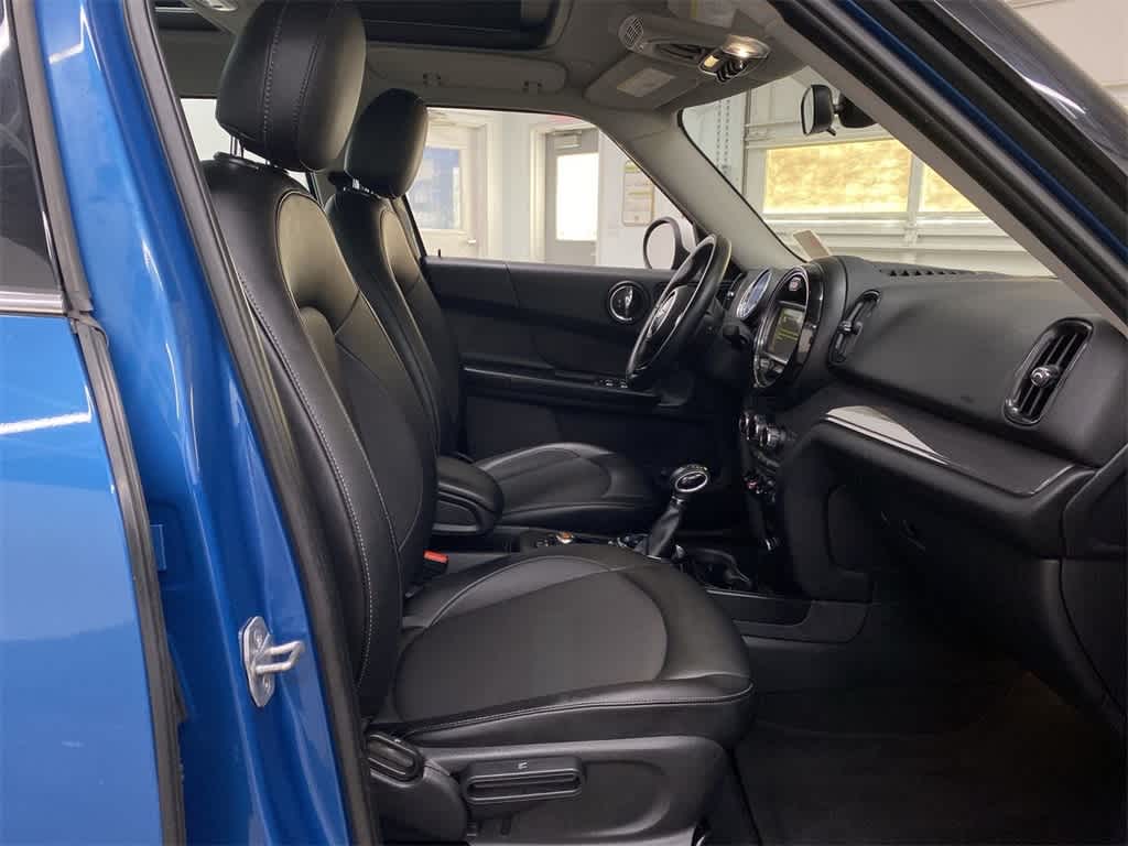 Thumbnail: 2017 MINI Cooper Countryman - 19