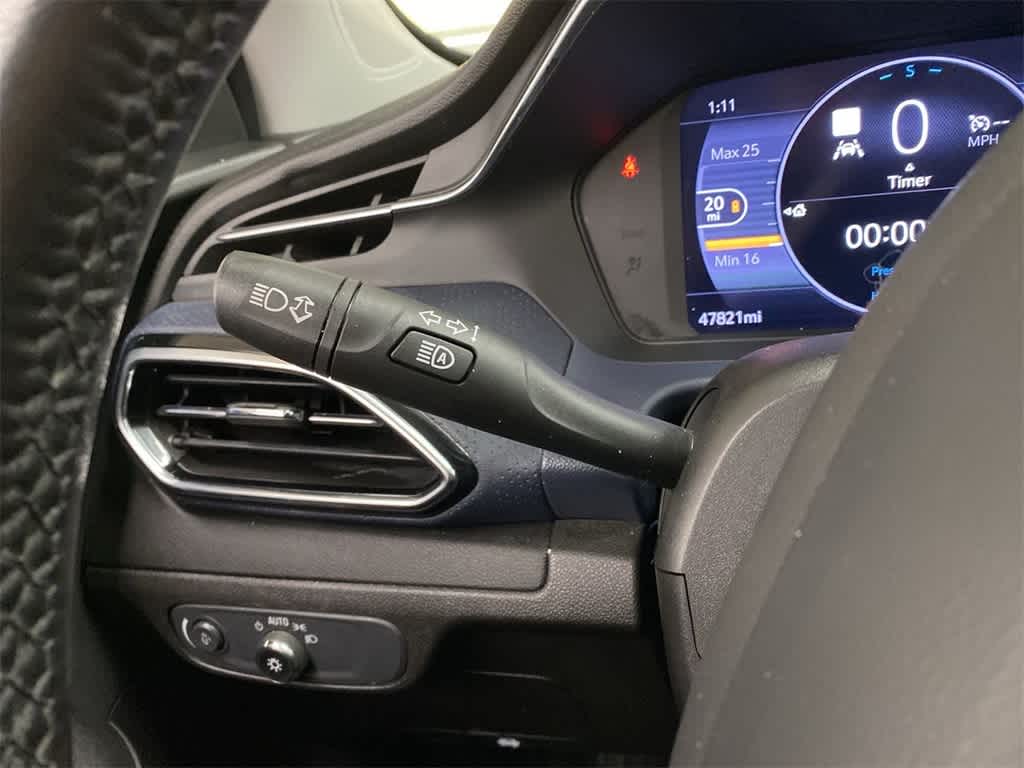 Thumbnail: 2022 Chevrolet Bolt EUV - 25