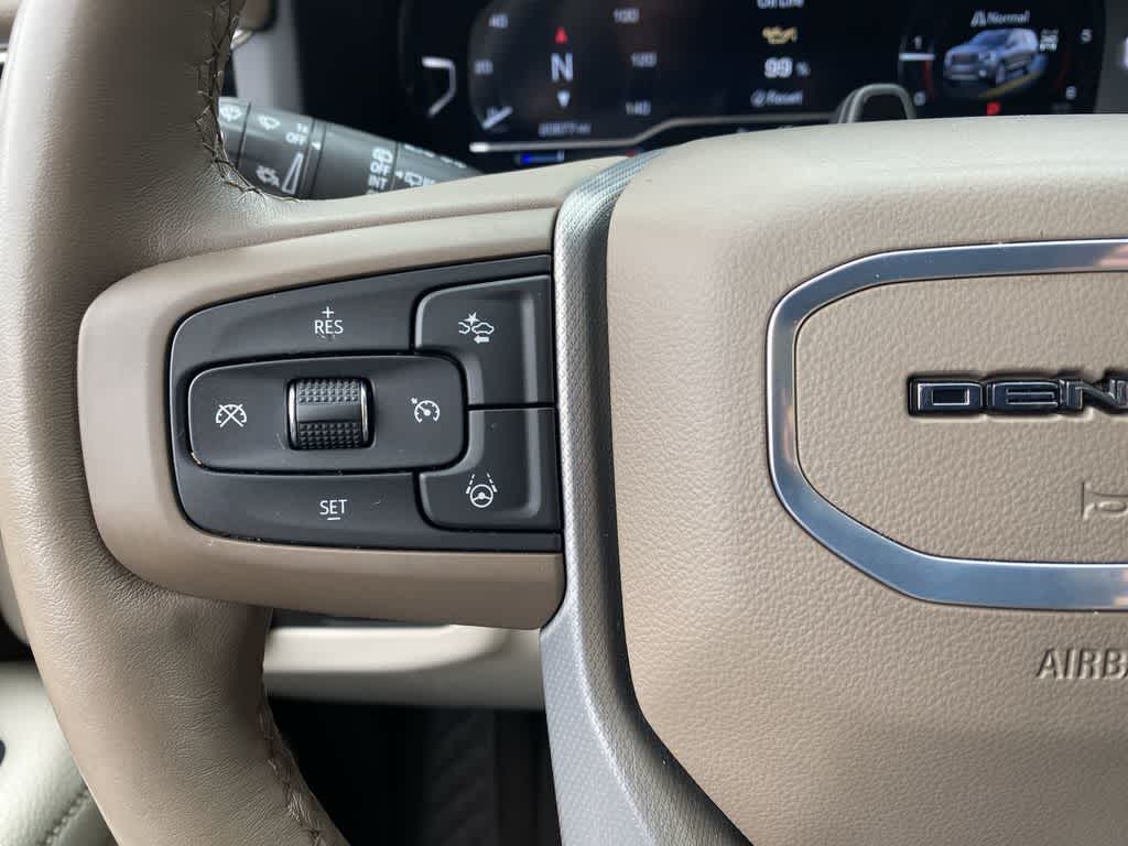 Thumbnail: 2024 GMC Yukon XL - 20