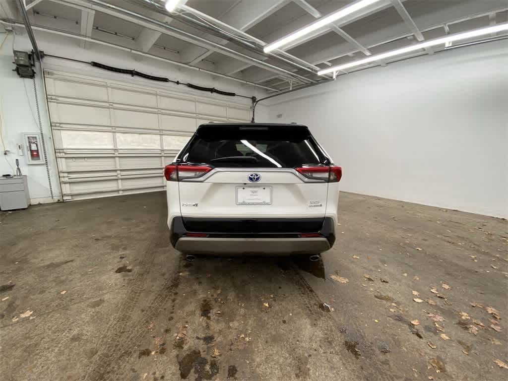 Thumbnail: 2020 Toyota RAV4 - 5